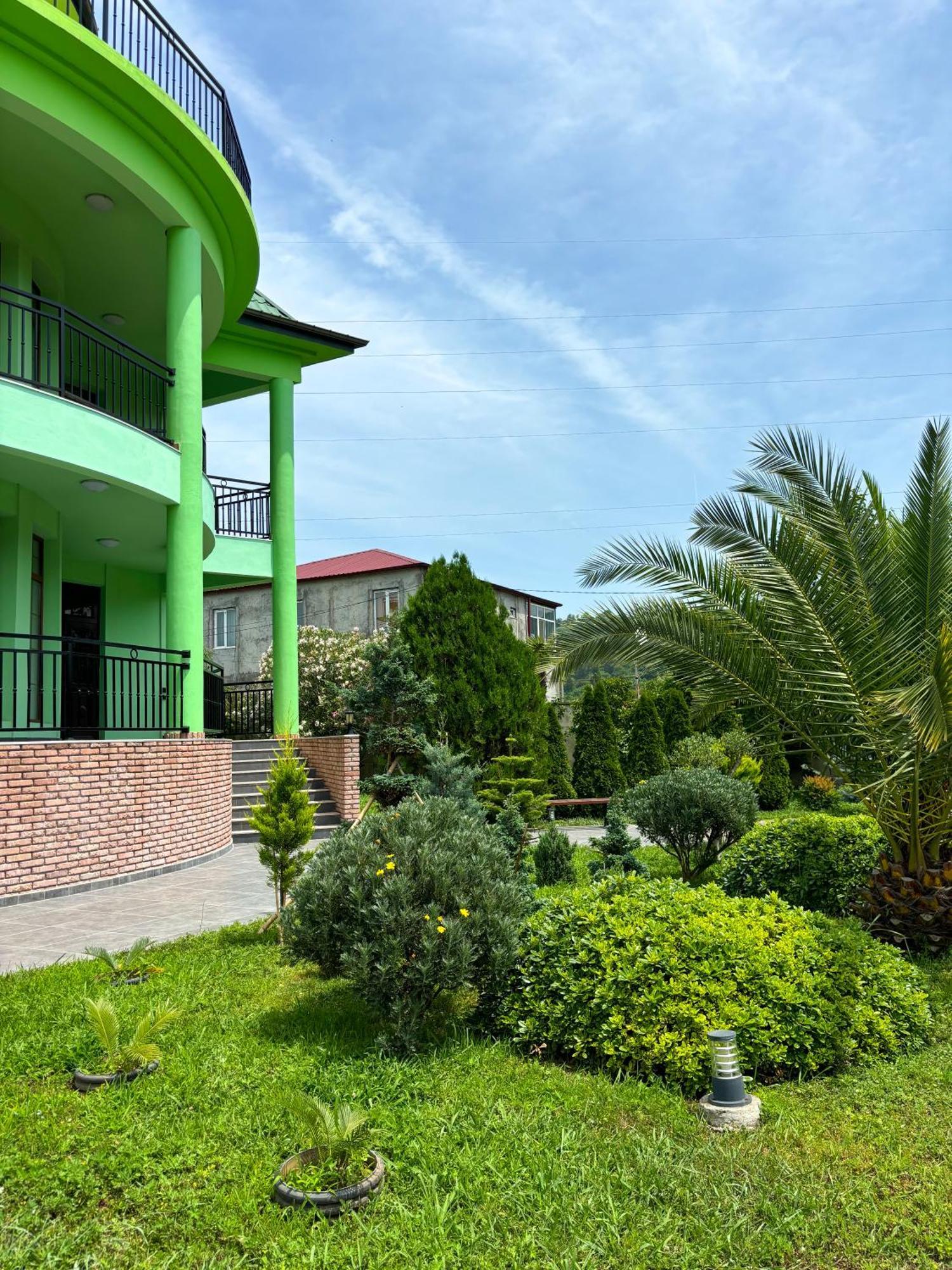 Villa Qero Batumi Exterior foto
