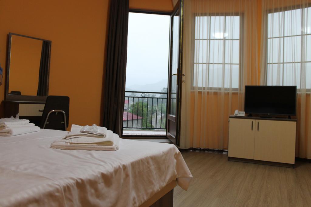 Villa Qero Batumi Exterior foto